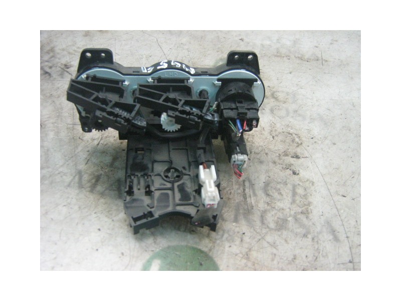 Recambio de mando calefaccion / aire acondicionado para hyundai accent (lc) gls referencia OEM IAM 9725025150 9725925100 