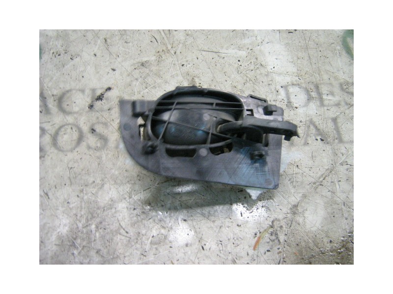 Recambio de maneta interior delantera izquierda para peugeot 206 berlina xr referencia OEM IAM   