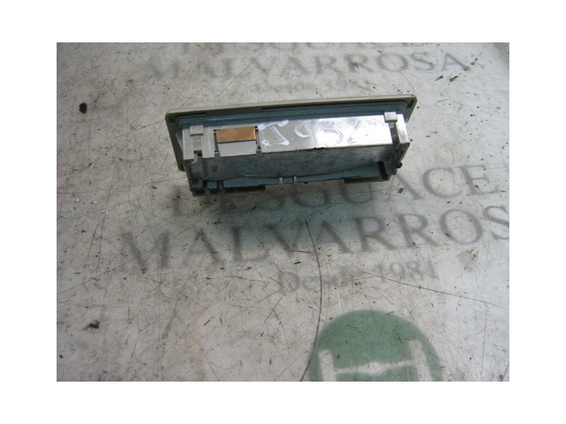 Recambio de piloto interior para seat cordoba berlina (6k2) clx referencia OEM IAM   