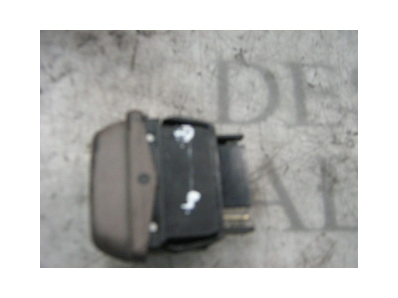 Recambio de mando elevalunas delantero derecho para peugeot 306 berlina 3/5 puertas (s1) xt referencia OEM IAM   