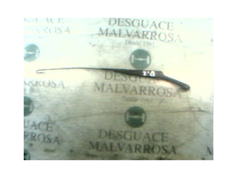 Recambio de brazo limpia delantero izquierdo para fiat punto berl. (176) 1.7 turbodiesel referencia OEM IAM   