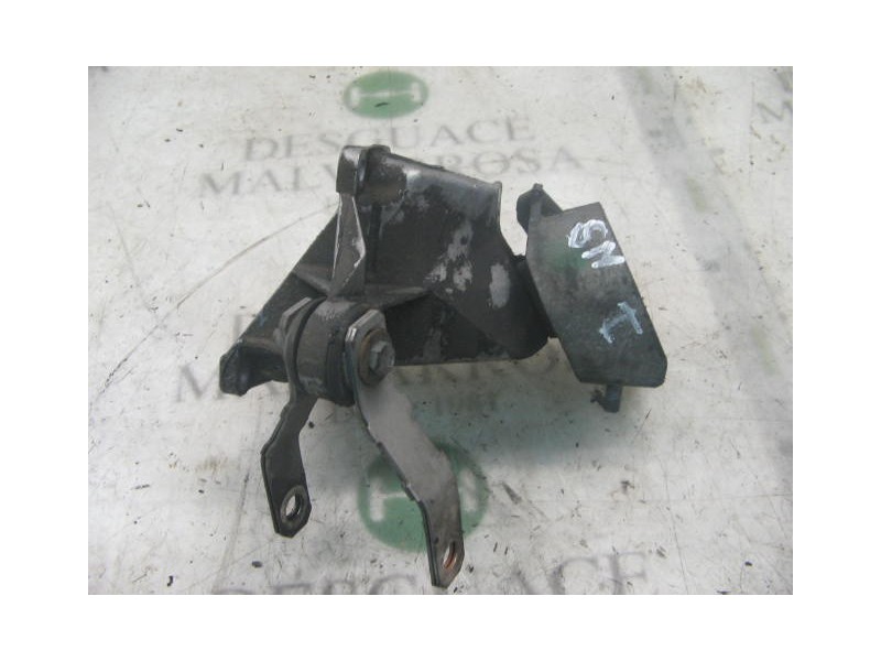 Recambio de soporte motor delantero para audi 100 avant (c4) sport edition referencia OEM IAM 4A0399114F  