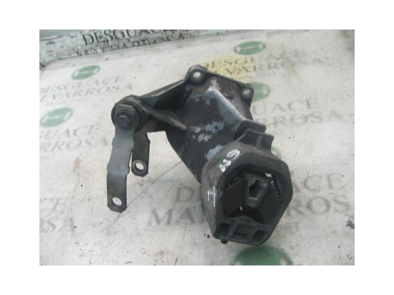 Recambio de soporte motor delantero para audi 100 avant (c4) sport edition referencia OEM IAM 4A0399114F  