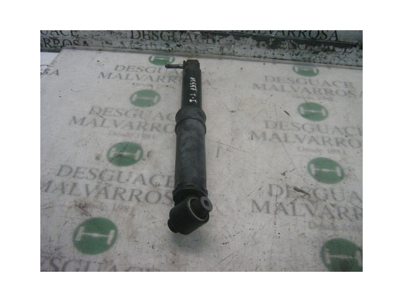 Recambio de amortiguador trasero izquierdo para renault megane ii berlina 3p confort dynamique referencia OEM IAM   