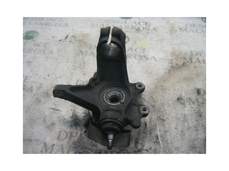 Recambio de mangueta delantera izquierda para peugeot 405 berlina gl exclusive referencia OEM IAM   