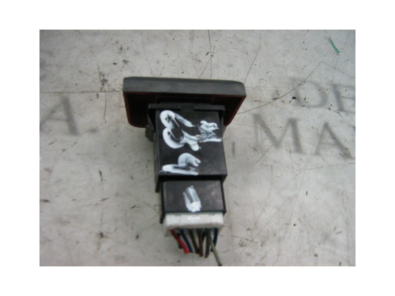 Recambio de warning para hyundai accent (lc) gt referencia OEM IAM 9379025000  