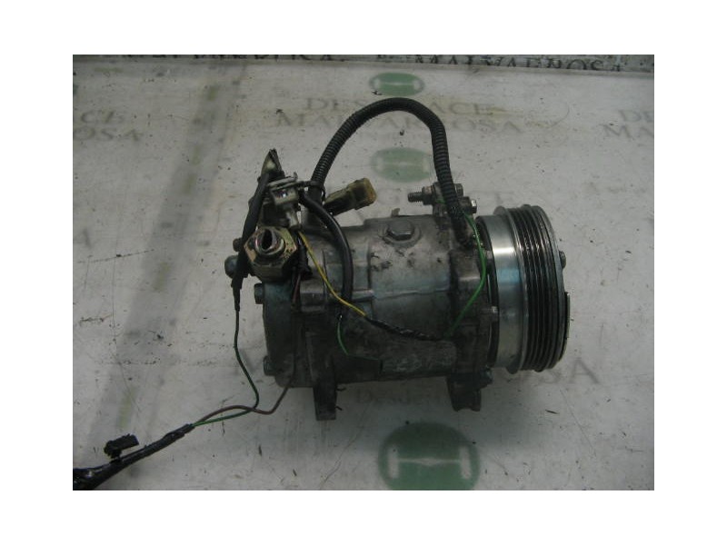 Recambio de compresor aire acondicionado para peugeot 205 berlina 1.4 referencia OEM IAM   
