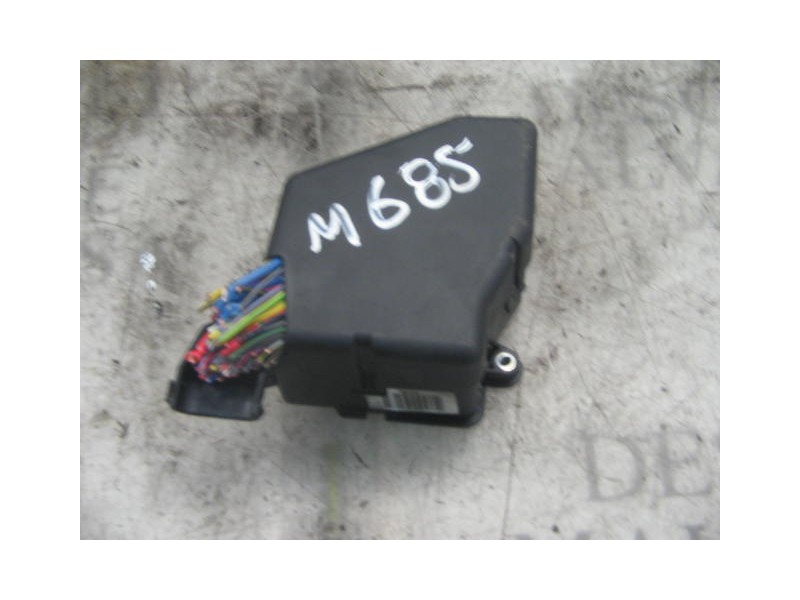 Recambio de caja reles / fusibles para audi a3 (8l) 1.8 t ambition referencia OEM IAM 8D1941824 3955482 