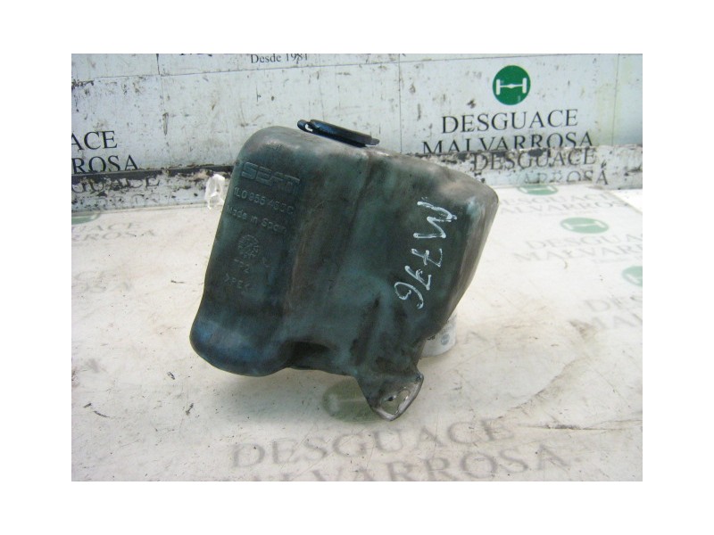 Recambio de deposito limpia para seat toledo (1l) magnus referencia OEM IAM   