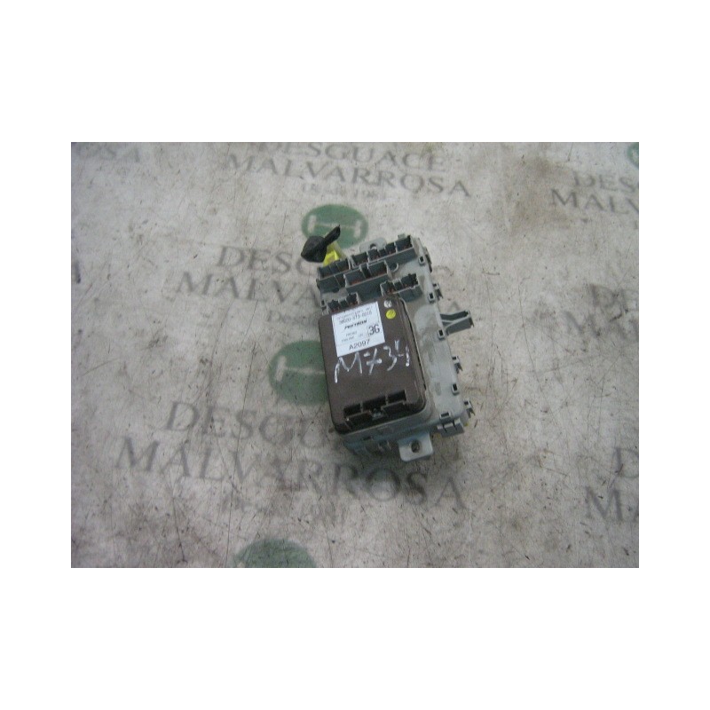 Recambio de caja reles / fusibles para honda civic berlina .5 (ma/mb) 2.0 td (mb7) referencia OEM IAM   