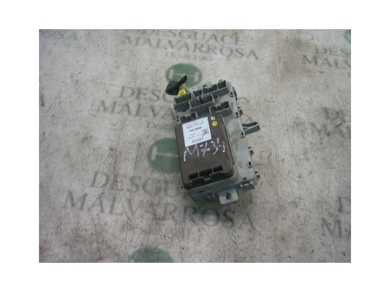 Recambio de caja reles / fusibles para honda civic berlina .5 (ma/mb) 2.0 td (mb7) referencia OEM IAM   