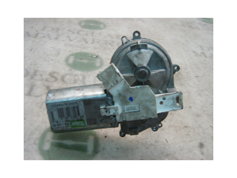 Recambio de motor limpia trasero para renault clio iii confort dynamique referencia OEM IAM   