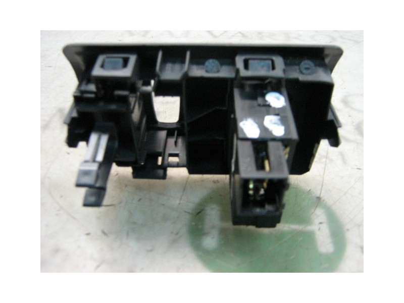 Recambio de modulo electronico para renault clio iii confort dynamique referencia OEM IAM   