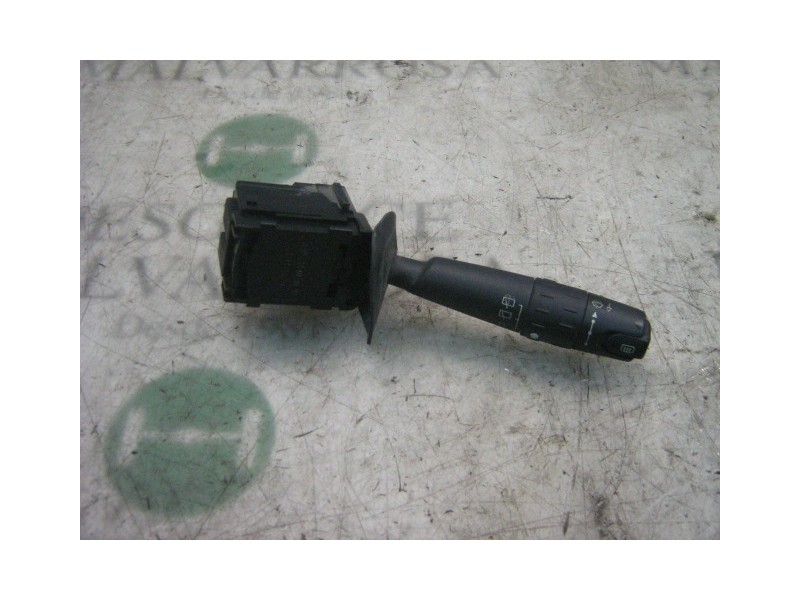 Recambio de mando limpia para citroën xsara berlina 1.6 attraction referencia OEM IAM   