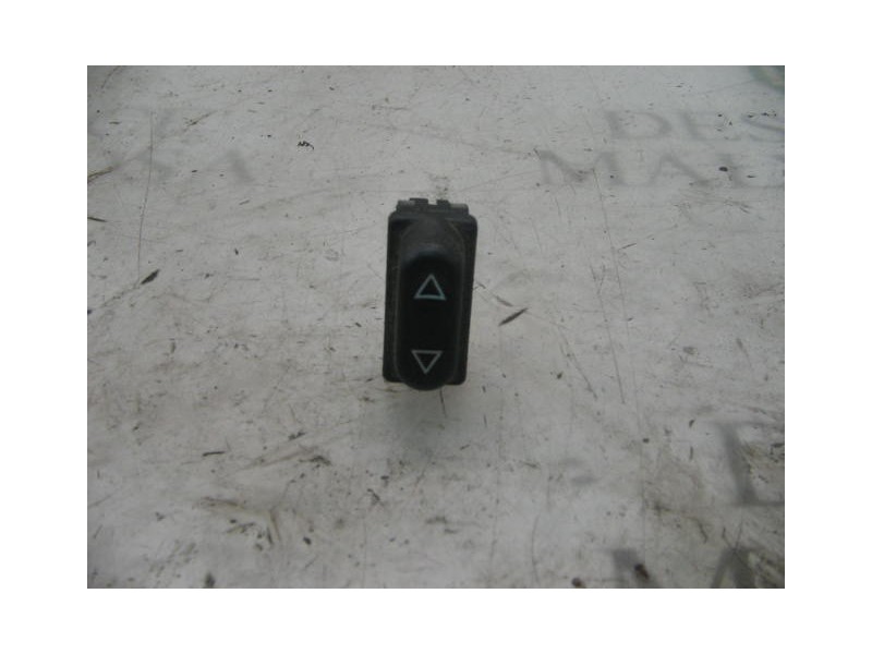 Recambio de mando elevalunas delantero izquierdo para peugeot 306 berlina 3/5 puertas (s1) style referencia OEM IAM   