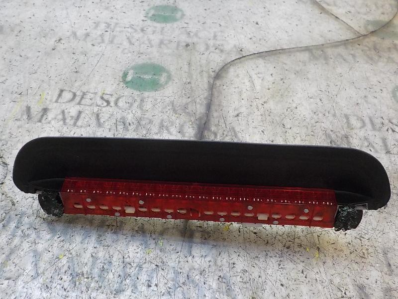 Recambio de piloto trasero central para bmw serie 3 berlina (e90) 2.0 16v diesel cat referencia OEM IAM 63257145519  