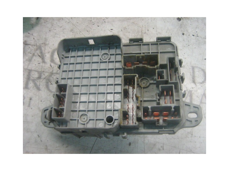 Recambio de caja reles / fusibles para mg serie 25 (rf) classic (3-ptas.) referencia OEM IAM   