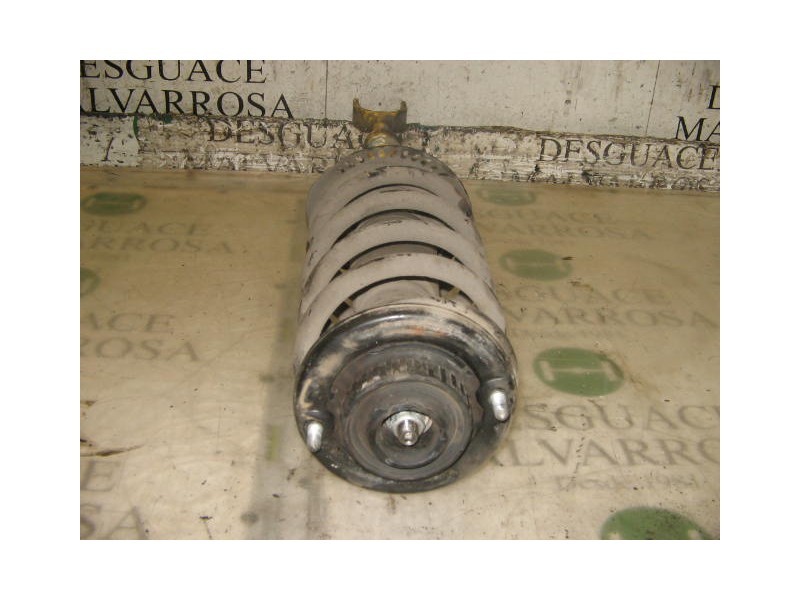 Recambio de amortiguador delantero izquierdo para audi a4 avant (b5) referencia OEM IAM   
