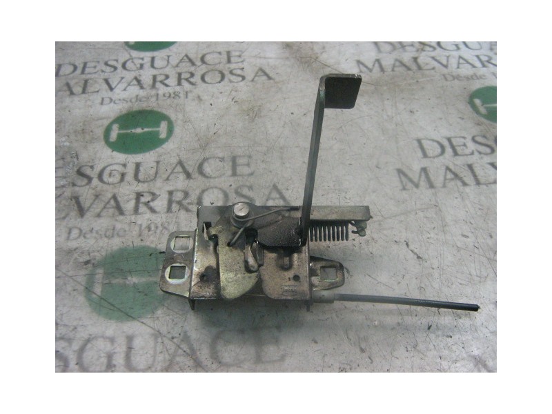 Recambio de cerradura capot para ford escort berl./turnier atlanta berlina referencia OEM IAM   