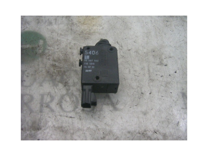 Recambio de motor c/c porton para opel vectra b berlina cd referencia OEM IAM   