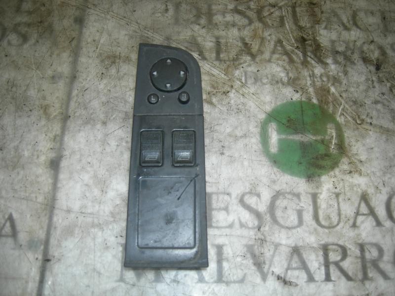 Recambio de mando elevalunas delantero izquierdo para audi 80/90 (893) 2.0 referencia OEM IAM   