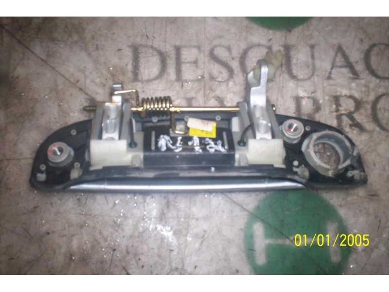 Recambio de maneta exterior delantera derecha para hyundai getz (tb) 1.3 gls referencia OEM IAM 826601C050  