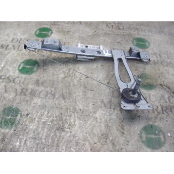 ELEVALUNAS TRASERO DERECHO 