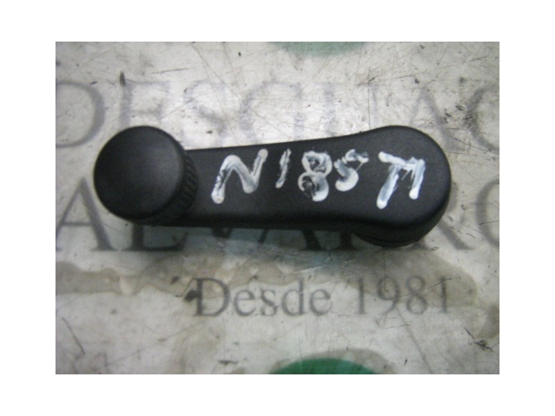 Recambio de maneta elevalunas trasera izquierda para seat leon (1m1) sports limited referencia OEM IAM   