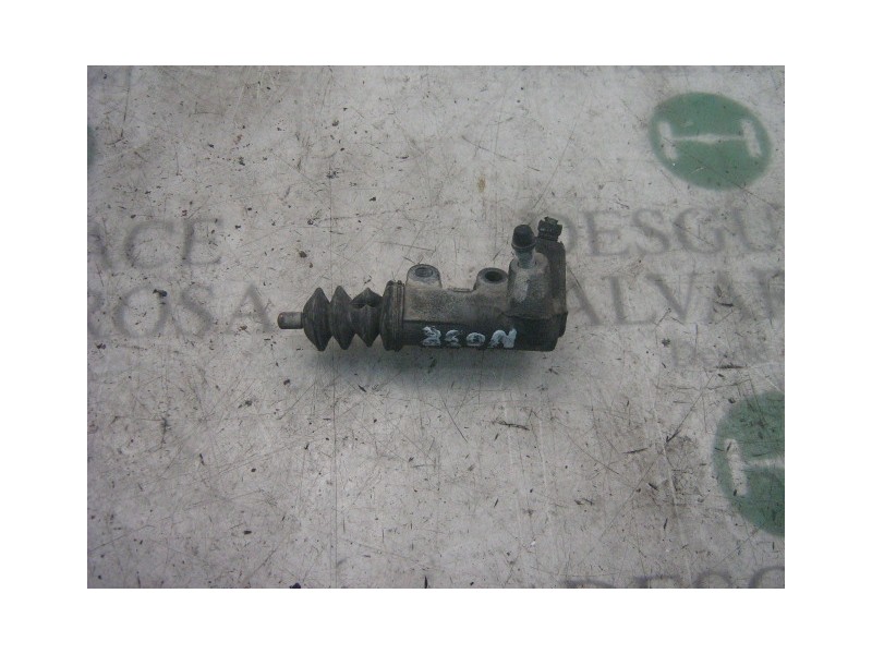 Recambio de bombin embrague para toyota carina (t19) 1.6 berlina referencia OEM IAM   