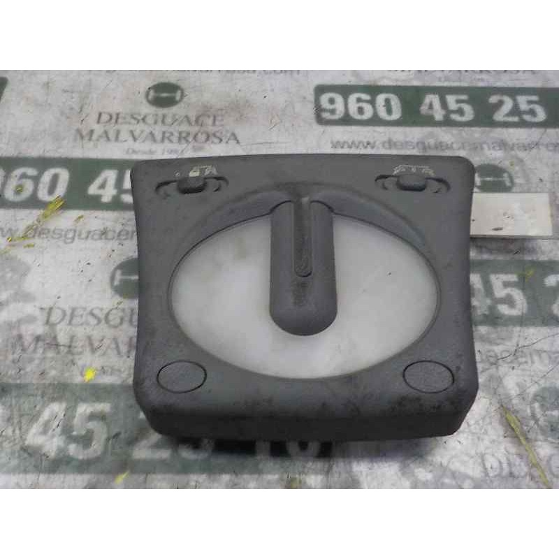 Recambio de piloto interior para fiat brava (182) 1.4 12v cat referencia OEM IAM 712951631  