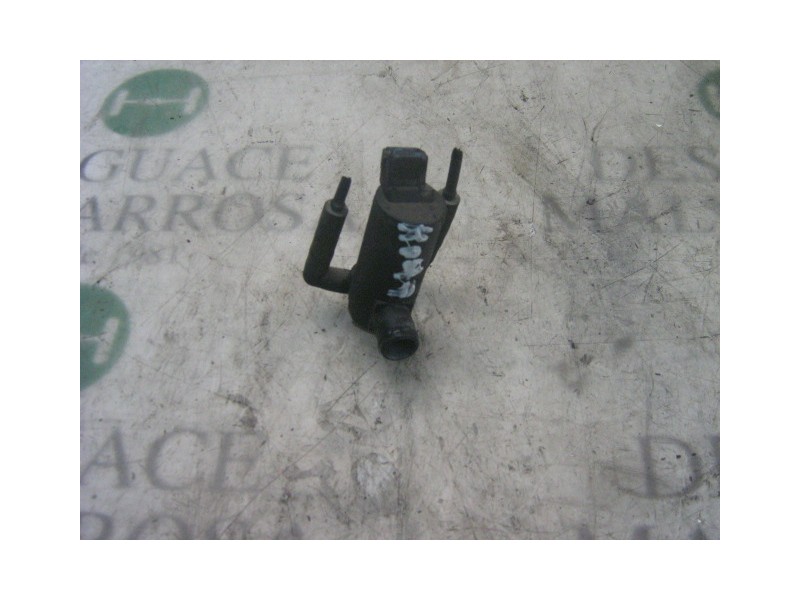 Recambio de bomba limpia para ford mondeo familiar (gd) ghia referencia OEM IAM   