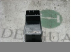 Recambio de mando elevalunas trasero izquierdo para kia shuma 1.5 ls berlina portón referencia OEM IAM    2