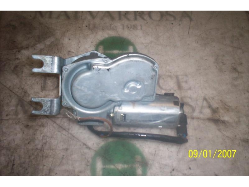 Recambio de motor limpia trasero para opel vectra b berlina gl referencia OEM IAM   