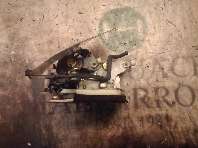 Recambio de cerradura puerta trasera izquierda para hyundai accent (x3) 1.3 gls referencia OEM IAM 8141022000  