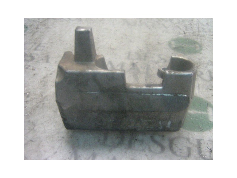 Recambio de soporte cambio para citroën xsara coupe 2.0 hdi vtr referencia OEM IAM   