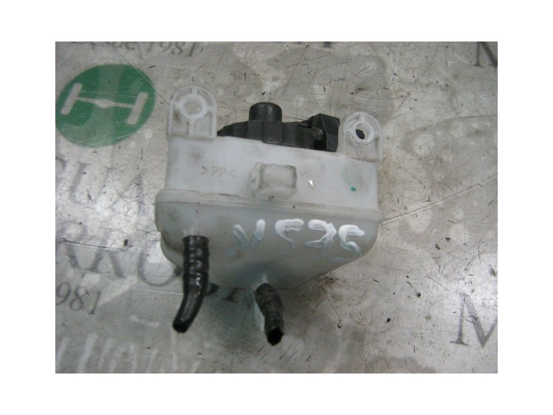 Recambio de deposito servo para ford focus berlina (cak) trend referencia OEM IAM   