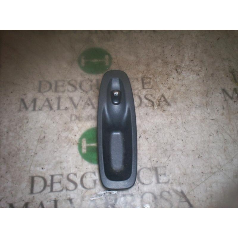 Recambio de mando elevalunas delantero derecho para hyundai accent (lc) crdi gl referencia OEM IAM 9358025005PK  