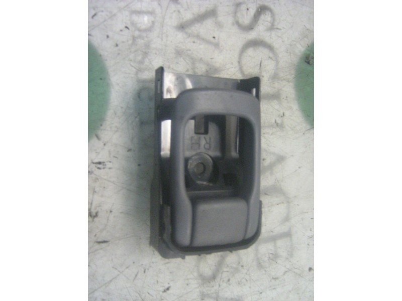 Recambio de maneta interior delantera derecha para nissan vanette cargo vanette cargo caja cerrada referencia OEM IAM   
