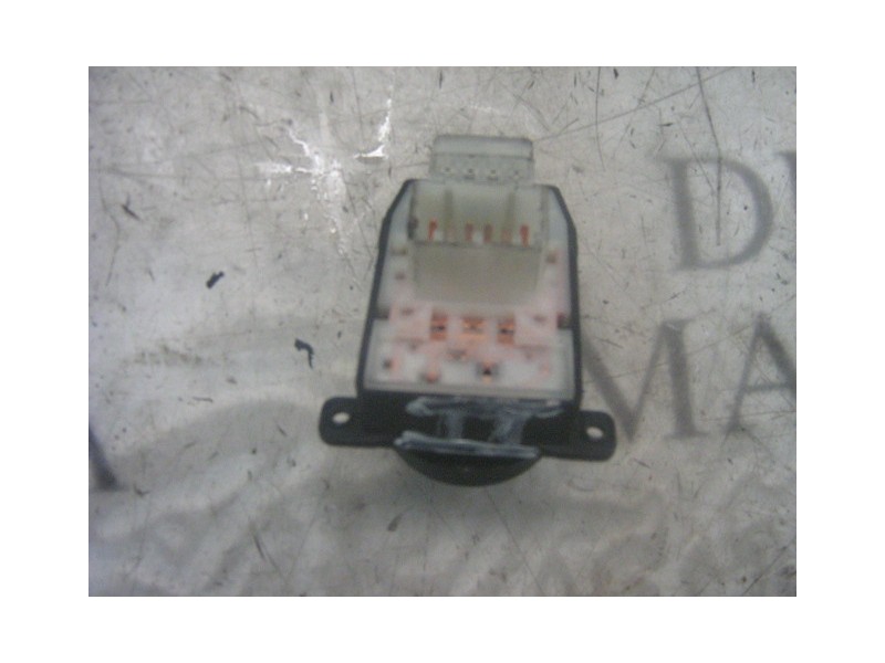 Recambio de mando retrovisor para kia rio 1.5 crdi ex2 referencia OEM IAM 935301G100  