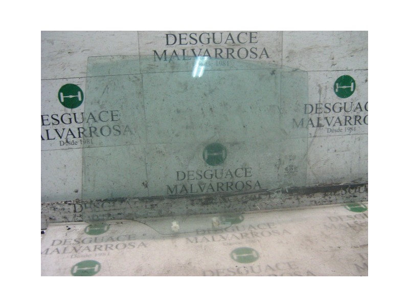 Recambio de cristal puerta trasero izquierdo para kia rio 1.5 crdi ex2 referencia OEM IAM 834111G210  