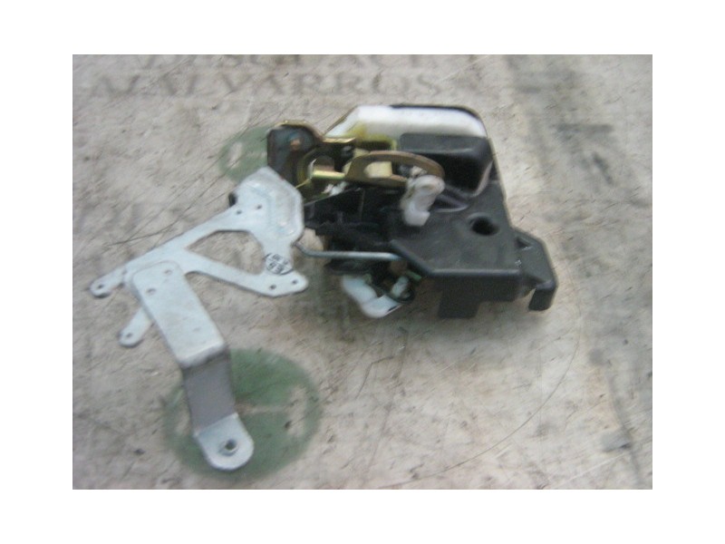 Recambio de cerradura puerta trasera derecha para mitsubishi outlander (cu0w) 2.0 2wd referencia OEM IAM   
