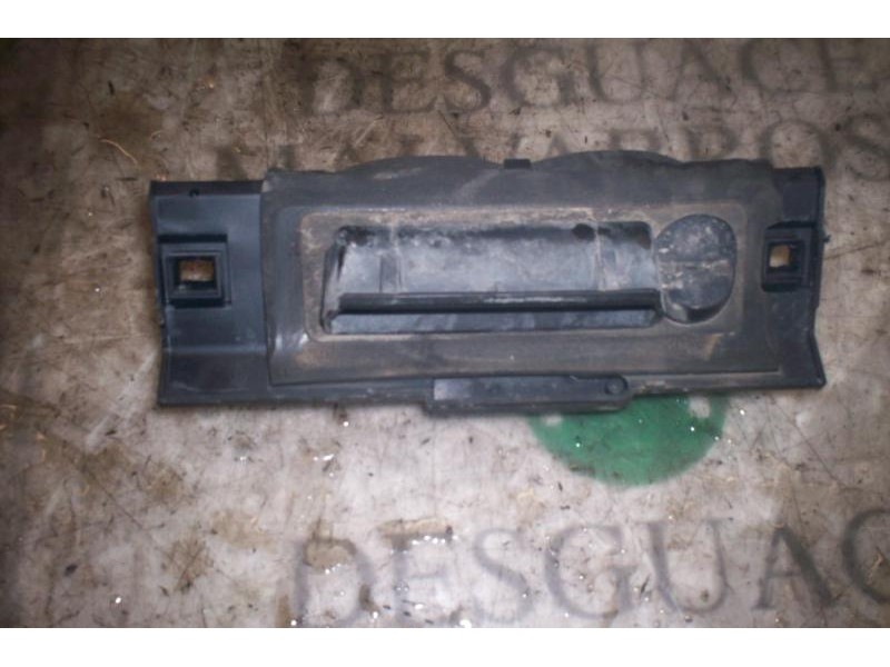 Recambio de maneta porton para peugeot 206 berlina xr referencia OEM IAM   