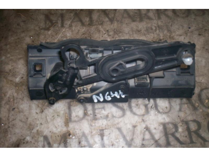 Recambio de maneta porton para peugeot 206 berlina xr referencia OEM IAM   