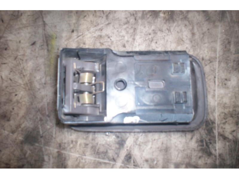 Recambio de maneta interior delantera derecha para nissan vanette cargo vanette cargo combi - 5 referencia OEM IAM   