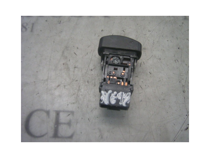 Recambio de warning para nissan micra (k11) super s referencia OEM IAM   