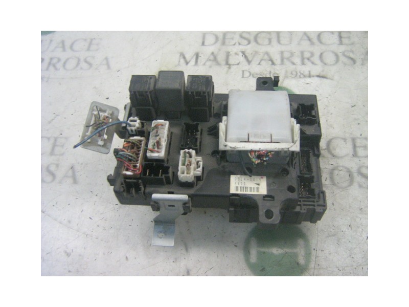 Recambio de caja reles / fusibles para nissan primera berlina (p11) comfort referencia OEM IAM   