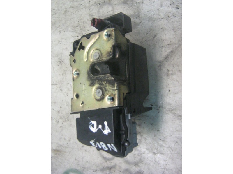 Recambio de cerradura puerta trasera derecha para peugeot 307 (s1) xr referencia OEM IAM   