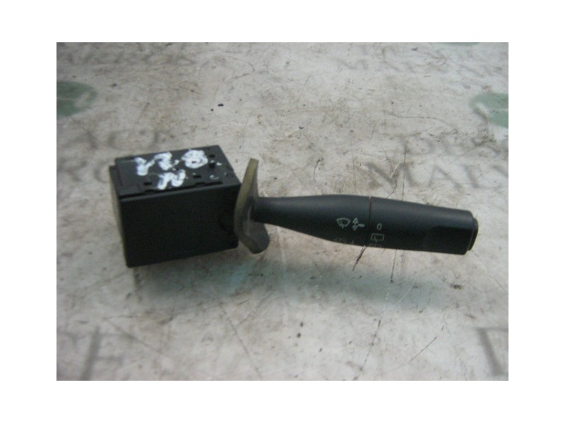 Recambio de mando limpia para citroën saxo 1.1 sx referencia OEM IAM   