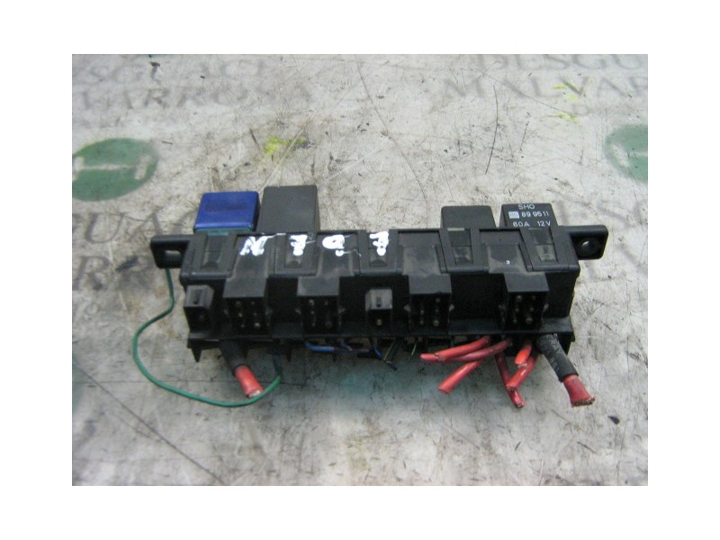 Recambio de caja reles / fusibles para audi 100 berlina (c4) sport edition referencia OEM IAM 4A0941822 4A0941822 