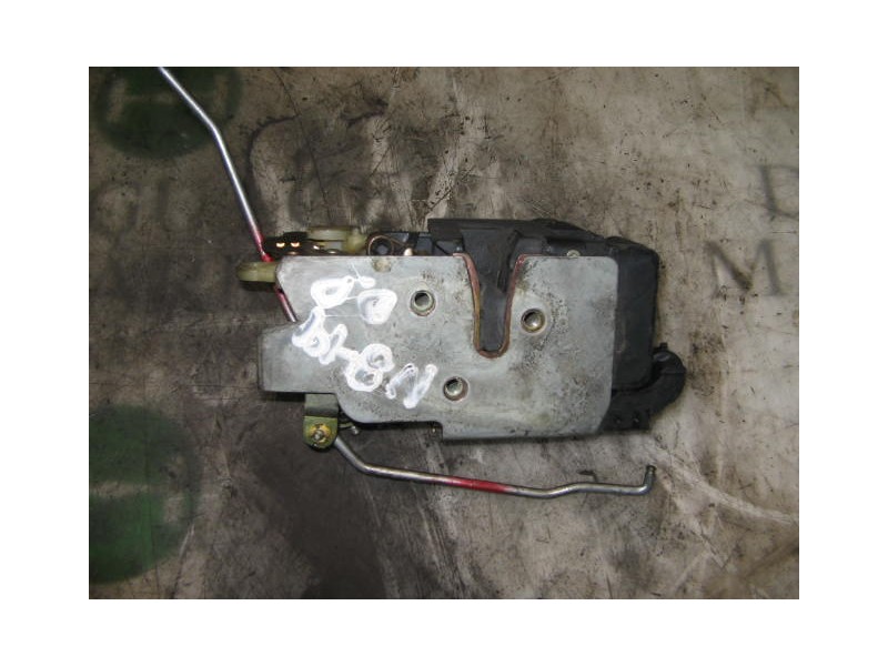 Recambio de cerradura puerta delantera izquierda para fiat bravo (182) 1.9 jtd cat referencia OEM IAM   